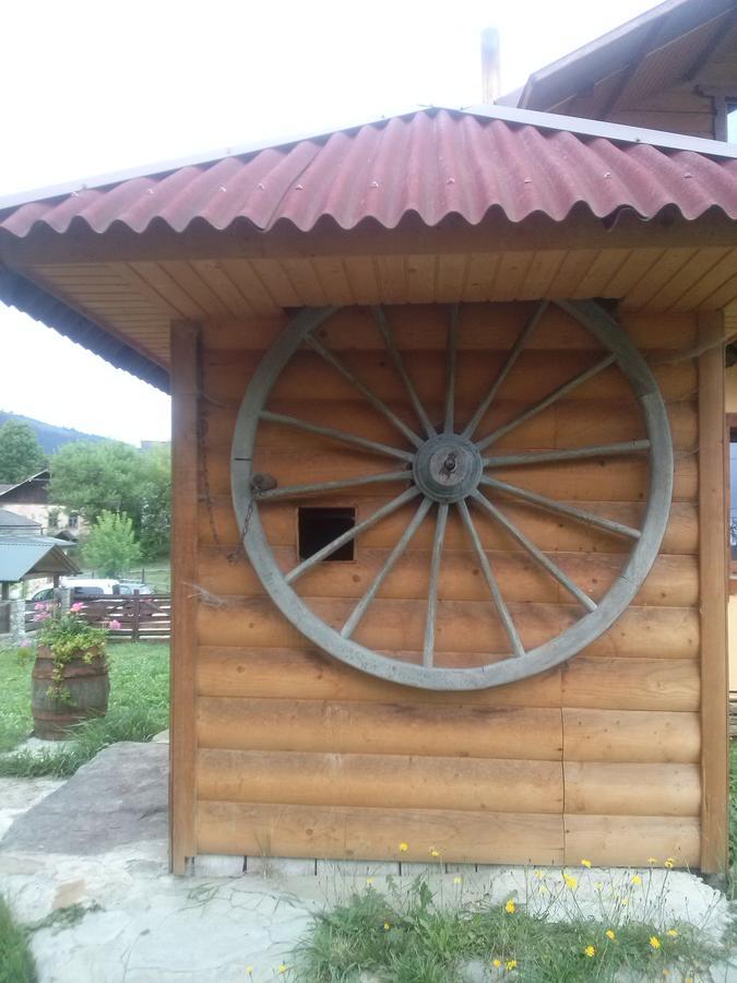 Starovitska Hata - Ethno-Cottage 베르코비나 외부 사진